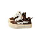 Zamszowe sneakersy dla dziecka klasyczne wiązane brąz.png