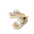 Zamszowe sneakersy dla dziecka klasyczne pudrowy róż adidasy.png