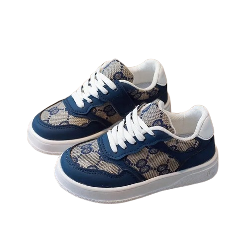 Buty sznurowane dla chłopca.png