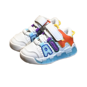 Sneakersy dziecięce nowy model sznurówki rzep