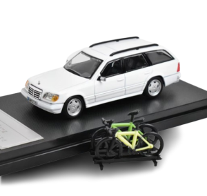 Model klasyka Mercedes Benz E klasa w124 kombi skala 1:64