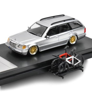 Model klasyka Mercedes Benz E klasa w124 kombi skala 1:64